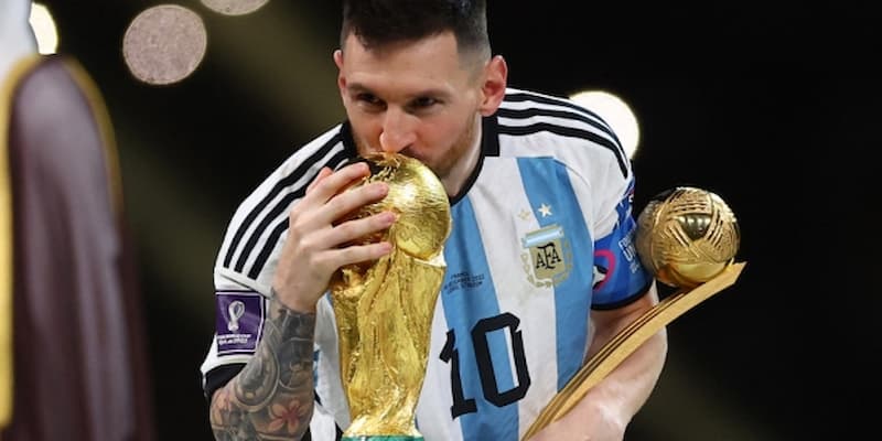 Lionel Messi Những con số khủng khiếp trong sự nghiệp của Lionel Messi