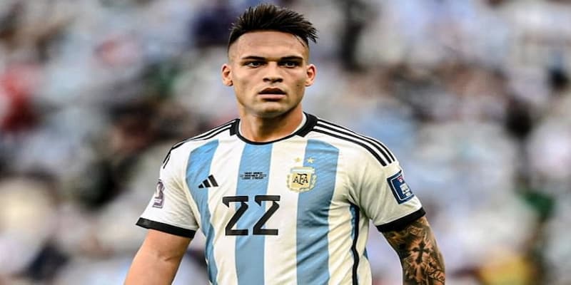 Lautaro Martinez Tại sao nên phân tích phong độ Lautaro Martinez trước khi cược?